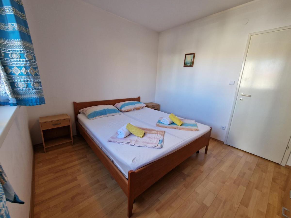 Apartman Puntizela Apartment Pula Exterior photo